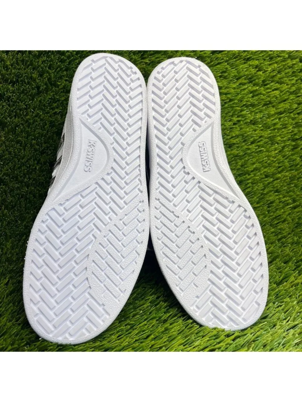 K-Swiss Court Pro II Leopard Womens Size 7 White Black Athletic Shoes Sneakers